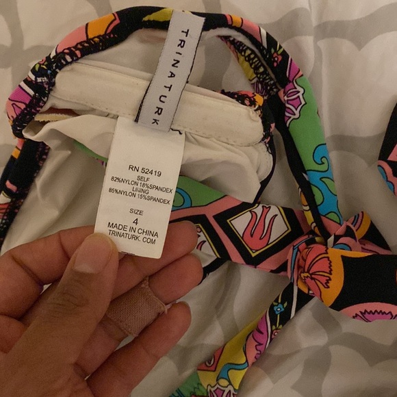 Trina Turk bikini top 4, bottom 6 - Picture 6 of 6